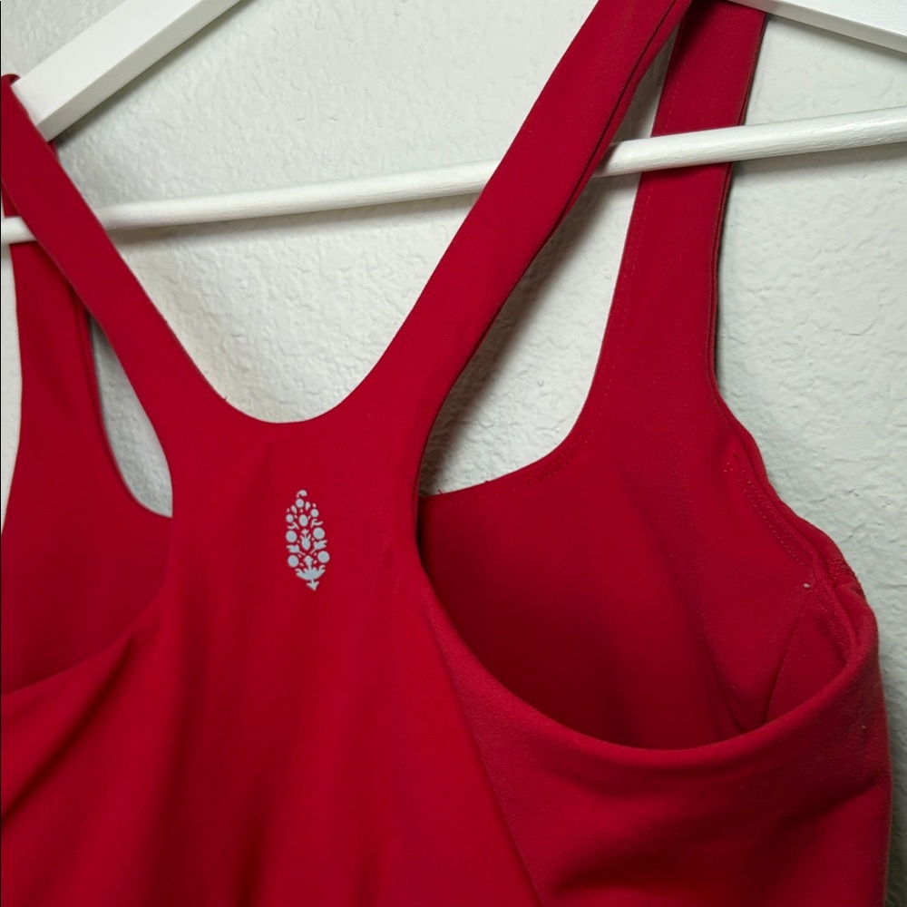 Free People FP Movement Red Women's Never Better Sports Bra Medium - Picture 3 of 6